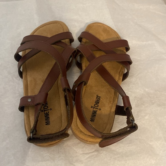 NWOT Minnetonka Sunny Slingback Sandals Straps Size 11 Womens Flip Flops - Picture 4 of 6